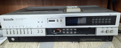 Grabadora de video casete Panasonic NV-7000 retro vintage rara de los 80. necesita servicio - Imagen 10 de 23