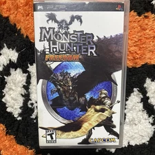Monster Hunter Freedom (Sony PSP, 2006) Complete CIB With Manual Tested Working