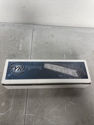 TYRI VL6 Wide Symmetric Light Bar 1000 Lumen 12-48V