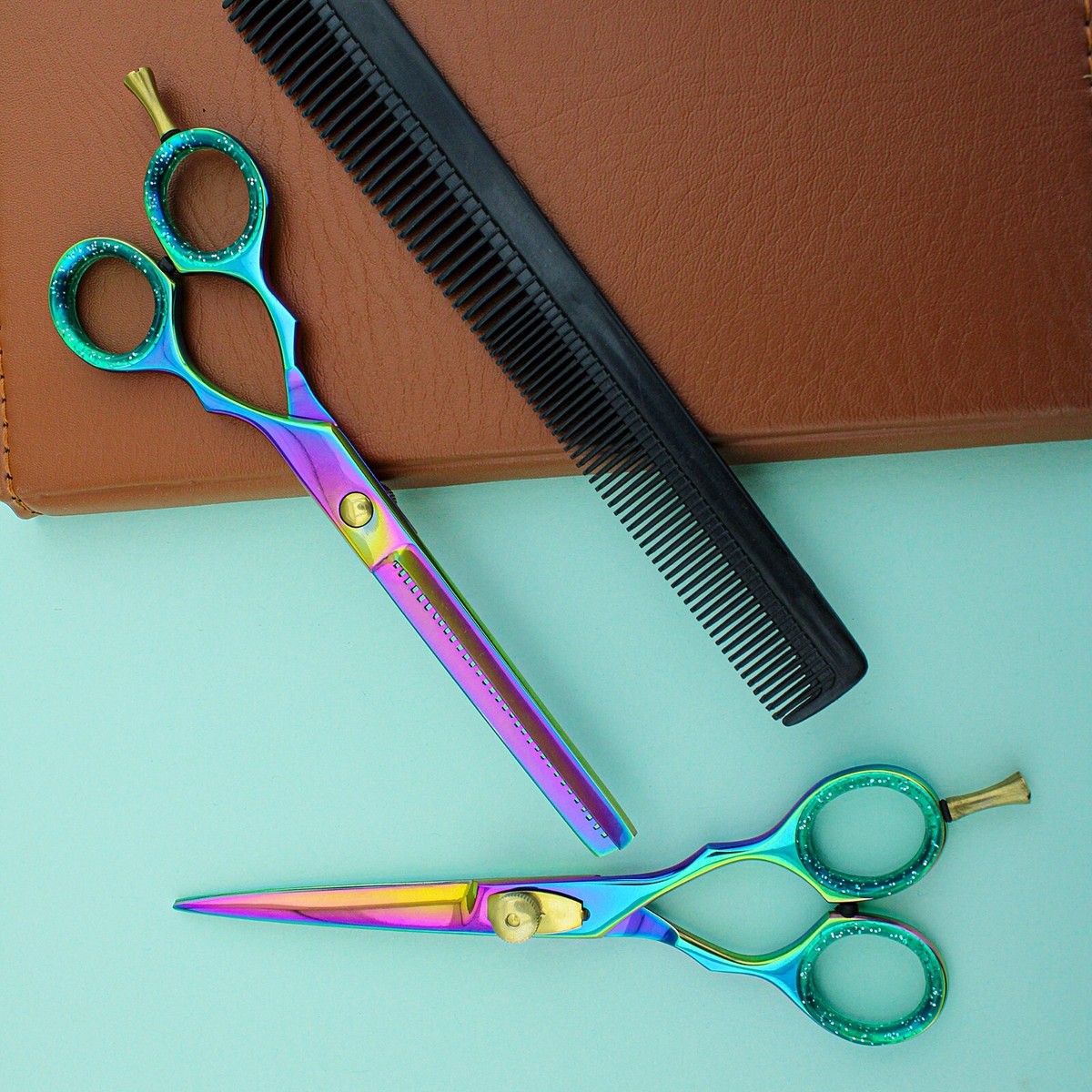 Haryali Friseurscheren-Set Profi – 15,2 Cm Haarschere Mit Effilierschere, Kamm & Zubehör