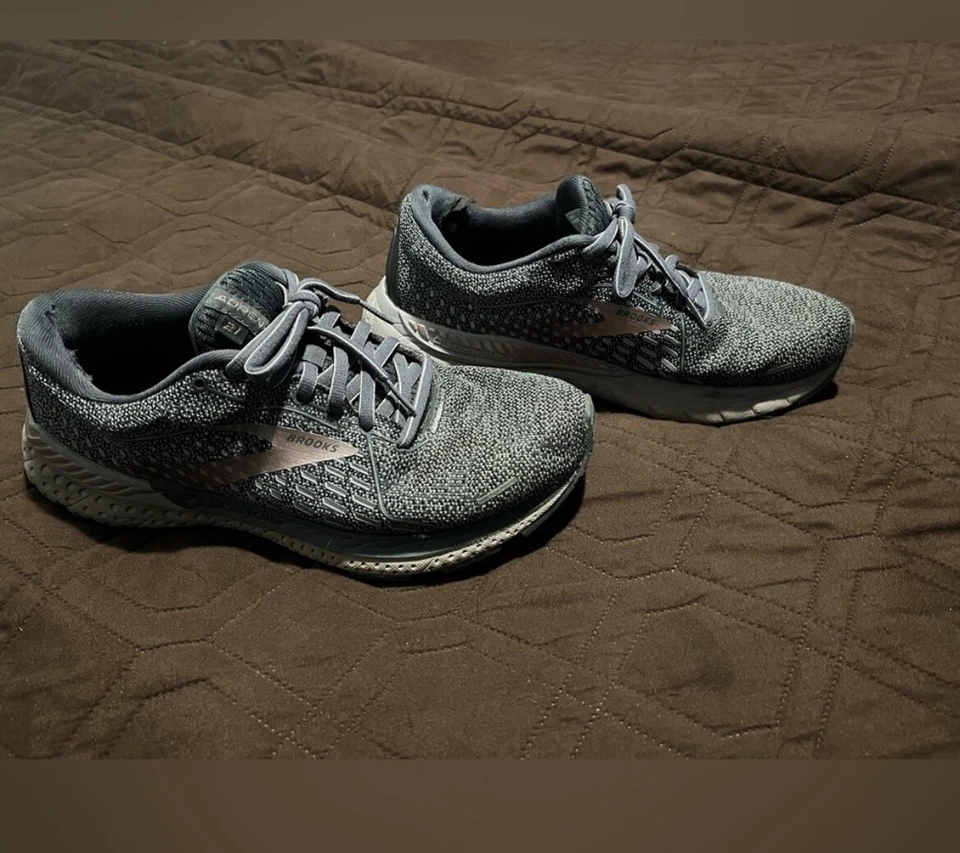 Zapatos de tenis Brooks para mujer talla 9,5 AMPLIOS Foto 3 de 4