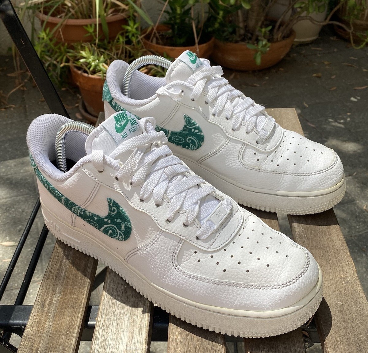 ◆男女共用◆NIKE◆W AIR FORCE 1 07 ESSENTIAL PAISLEY GREEN◆ Nike Air Force 1 Low '07 Essential White Green Paisley