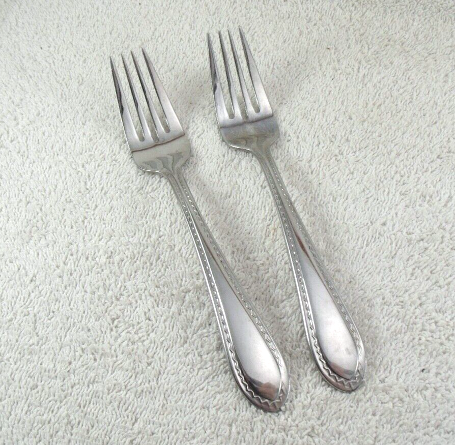 R+B Everyday Stitch 18/10 Stainless Steel Flatware