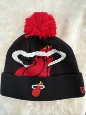 Children sMIAMI HEAT NBA BASKETBALL Black Red White BEANIE HAT With Red Pom NWT