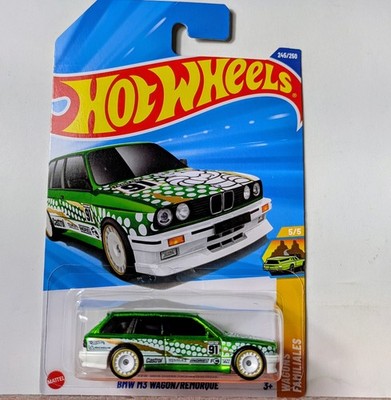 ホットウィール スーパートレジャーハント 2025P BMW M3 WAGON 2025 Hot Wheels BMW M3 Wagon Super Treasure Hunt TH With Protector