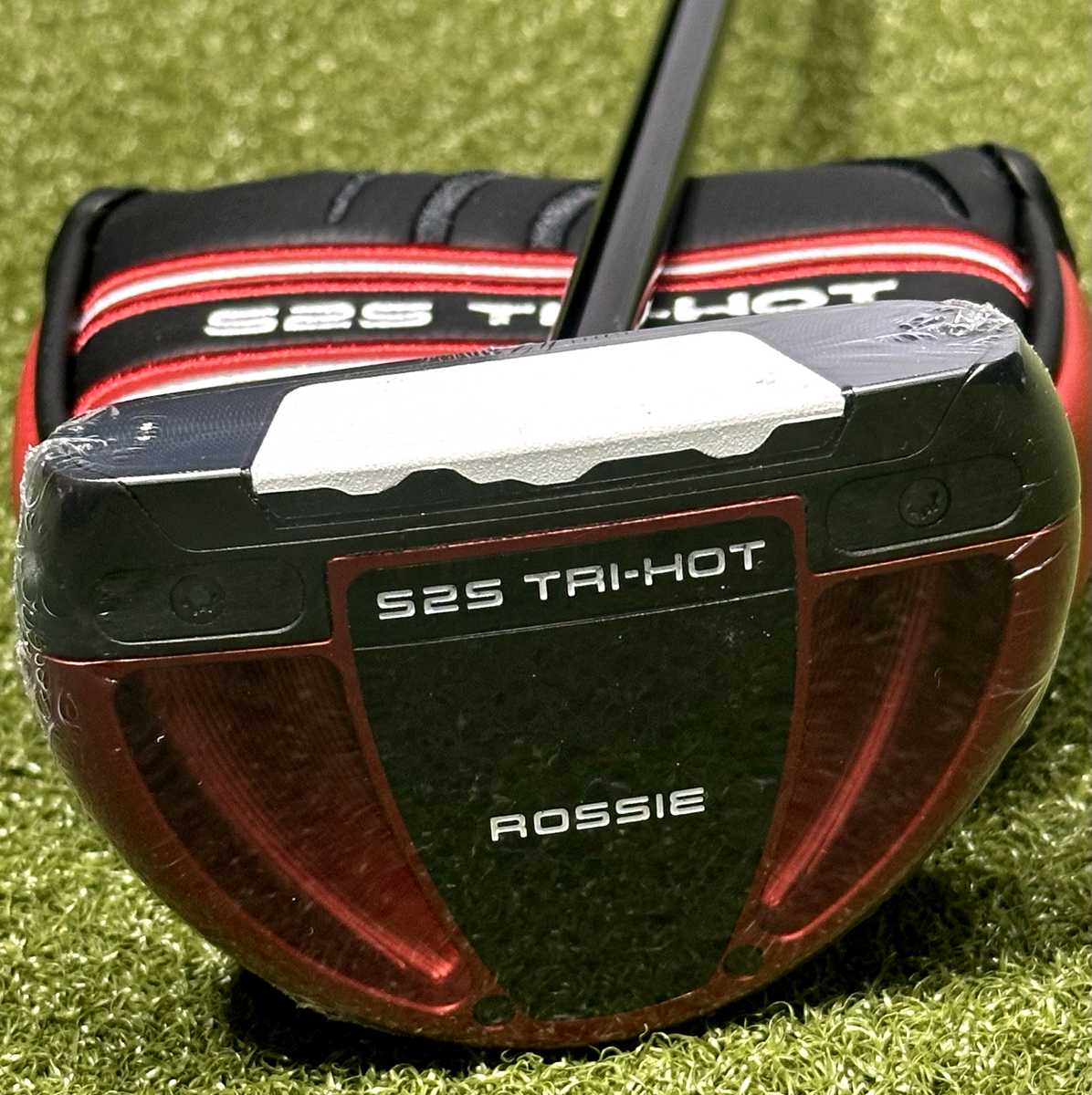 Odyssey Square 2 Square Tri-Hot Rossie Putter 33
