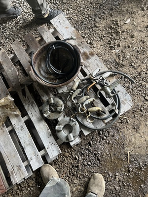 #ad Ridgid Oiler Lot Pipe Threader 300 535 700 Parts $249.99