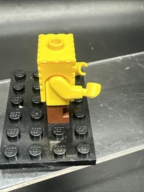 Lego SpongeBob SquarePants Minifigure 3833 Krusty Krab bob021 Read
