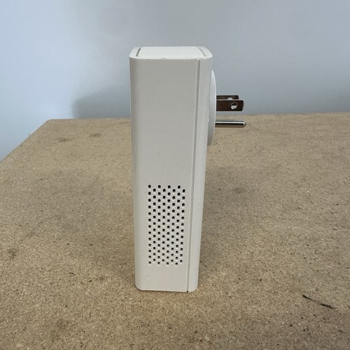 Netgear PLP2000 Powerline Adapter + Extra Outlet 2000Mbps Pack of 2 / Pair - Picture 7 of 13