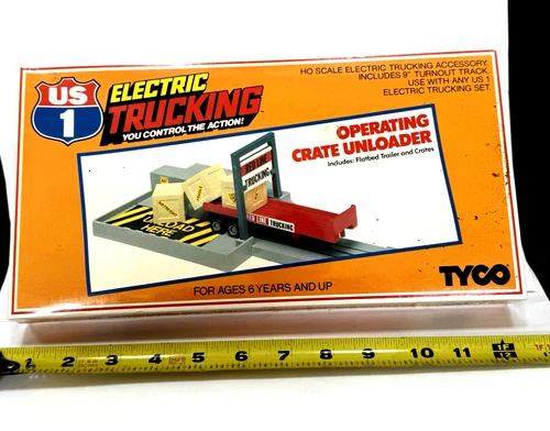 Vintage Tyco US-1 Electric Trucking Operating Crate Unloader #3460
