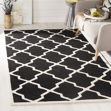Safavieh Chatham BLACK / IVORY 5' X 8' Area Rug - CHT735K-5