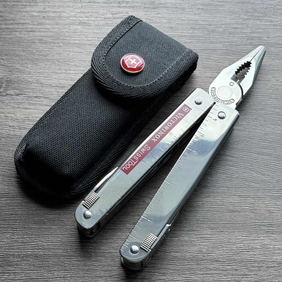 Ultra Rare First Production Run 1997 Victorinox Swisstool Swiss