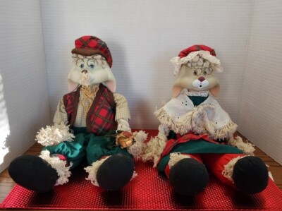 House of Lloyd Christmas Around the World Grandpa Lloyd