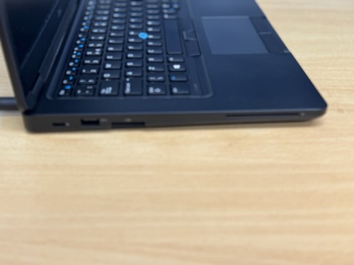 Dell Latitude 5480 Laptop, 14" Core i5 6th Gen, 8GB RAM, 128Gb SSD, Windows 10 - Picture 5 of 8
