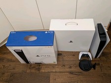 Sony PlayStation 5 PS5 Disc Edition 825GB Boxed, Hardly Used, Controller & Stand