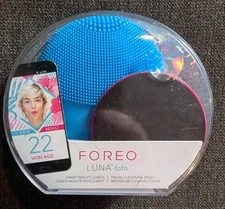 FOREO LUNA Fofo Smart Facial Cleansing and Firming Massage Brush Beauty Makeup