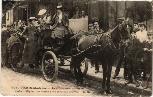 CPA PARIS carte photo 2 femmes avec chien (1243040