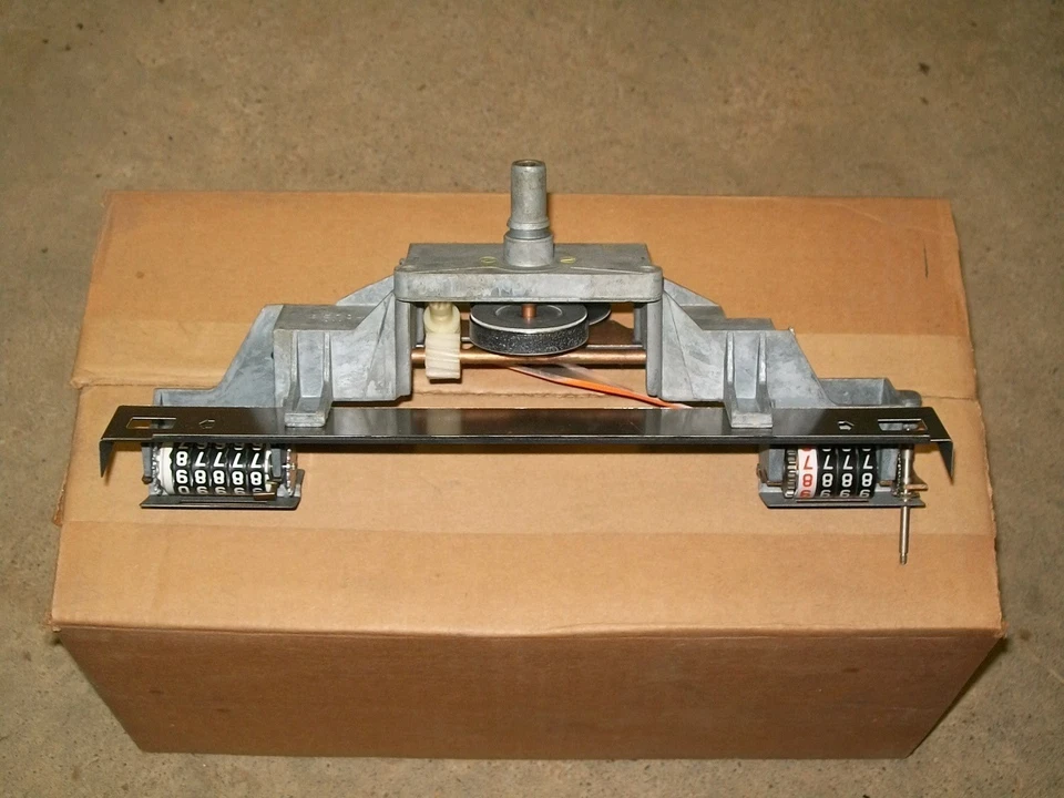 Chrysler Newport 300 New Yorker 1969 1970 nuevo MoPar velocímetro 2984982 Foto 2 de 2