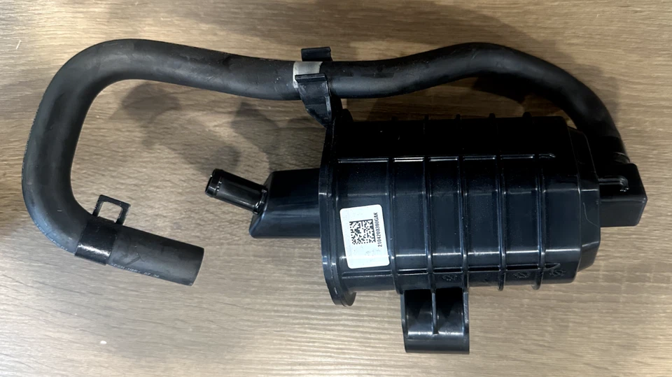 BOTE DE VAPOR HYUNDAI / KIA PIEZA ORIGINAL # 51421-4R501 Foto 4 de 4