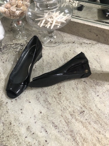Stuart Weitzman Women's Black Patent Leather Open Toe Wedge Heels 6.5M - Picture 6 of 12