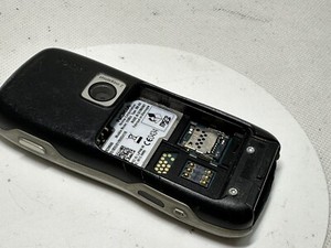 Nokia 5500 Sport - grau (entsperrt) Handy unvollständig