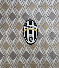 TOPPA PATCH STEMMA RICAMATA JUVENTUS CALCIO TERMOADESIVA O DA CUCIRE 8X5 CM