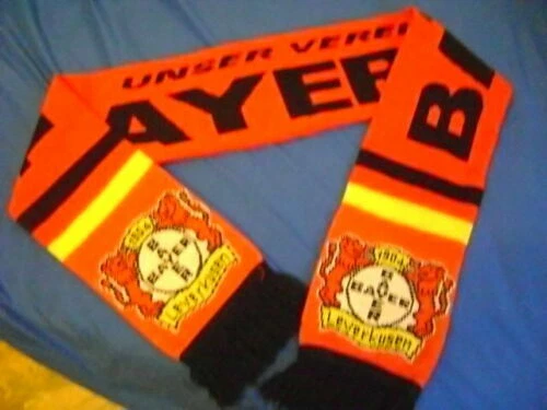 Bayer 04 Leverkusen Extérieur Maillot de foot 1999 - 2000. Sponsored by Aspirin