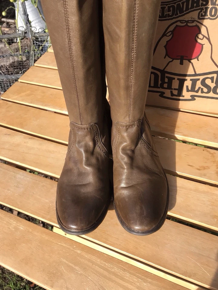 Nicole Woman’s Size 8 Super Soft boots Olive Color size 8M Tall flat heeled boot - Image 2 of 4