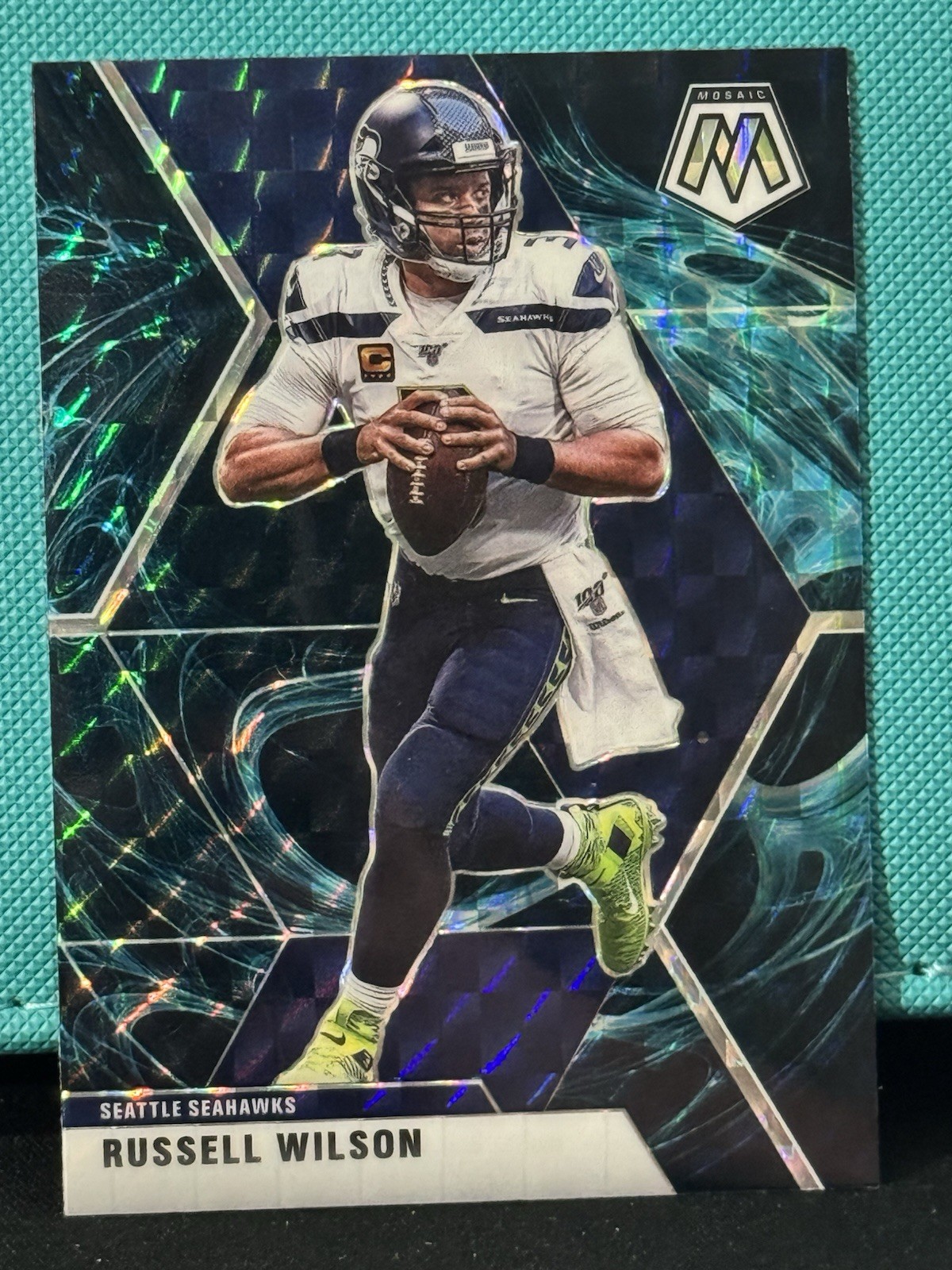 2020 Panini Mosaic - Russell Wilson #181 Genesis Mosaic Prizm