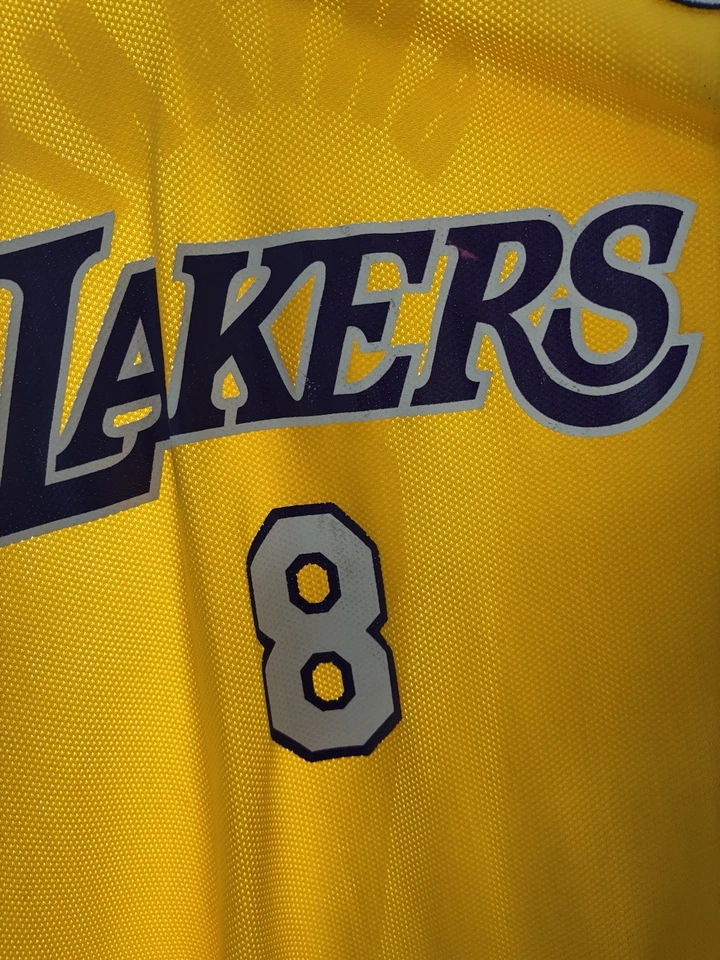 Lakers Kobe Bryant Jersey Mens Champion NBA Basketball Gold Size 48 Vintage Used - Image 2 of 4