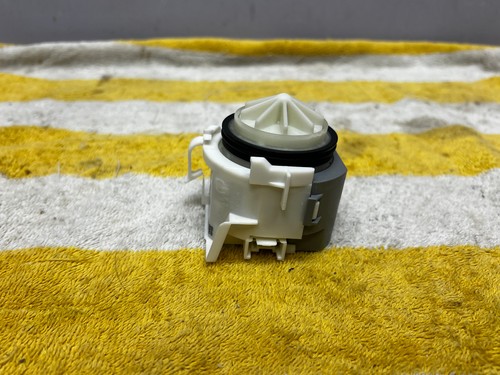 00631200 Bosch Ablaufpumpe für Geschirrspüler versandkostenfrei - Bild 1 von 6