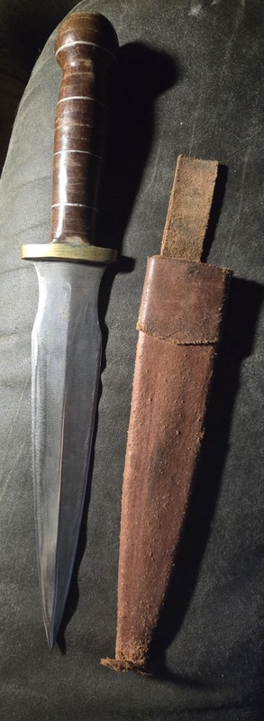 12" Dagger 8" Double Edged Blade With Sheath Leather Handel