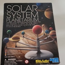 4M Kidz Labs Solar System Planetarium Model Kit Glow in the Dark