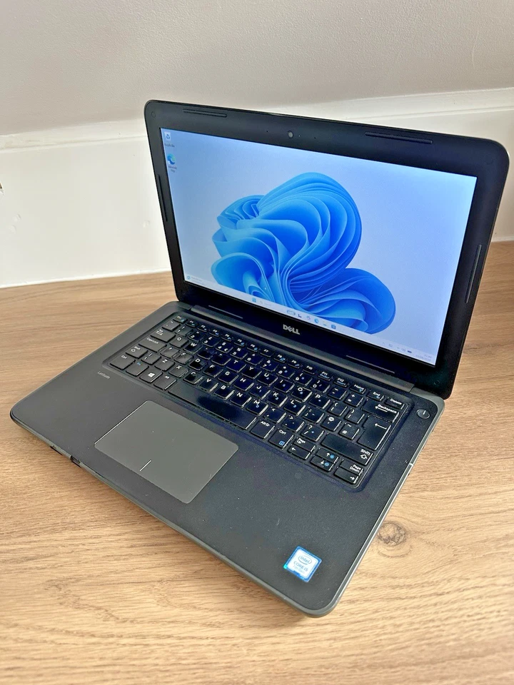 Dell Latitude 3380 · i5-7200U · 8GB · 128GB, photo 3 of 5