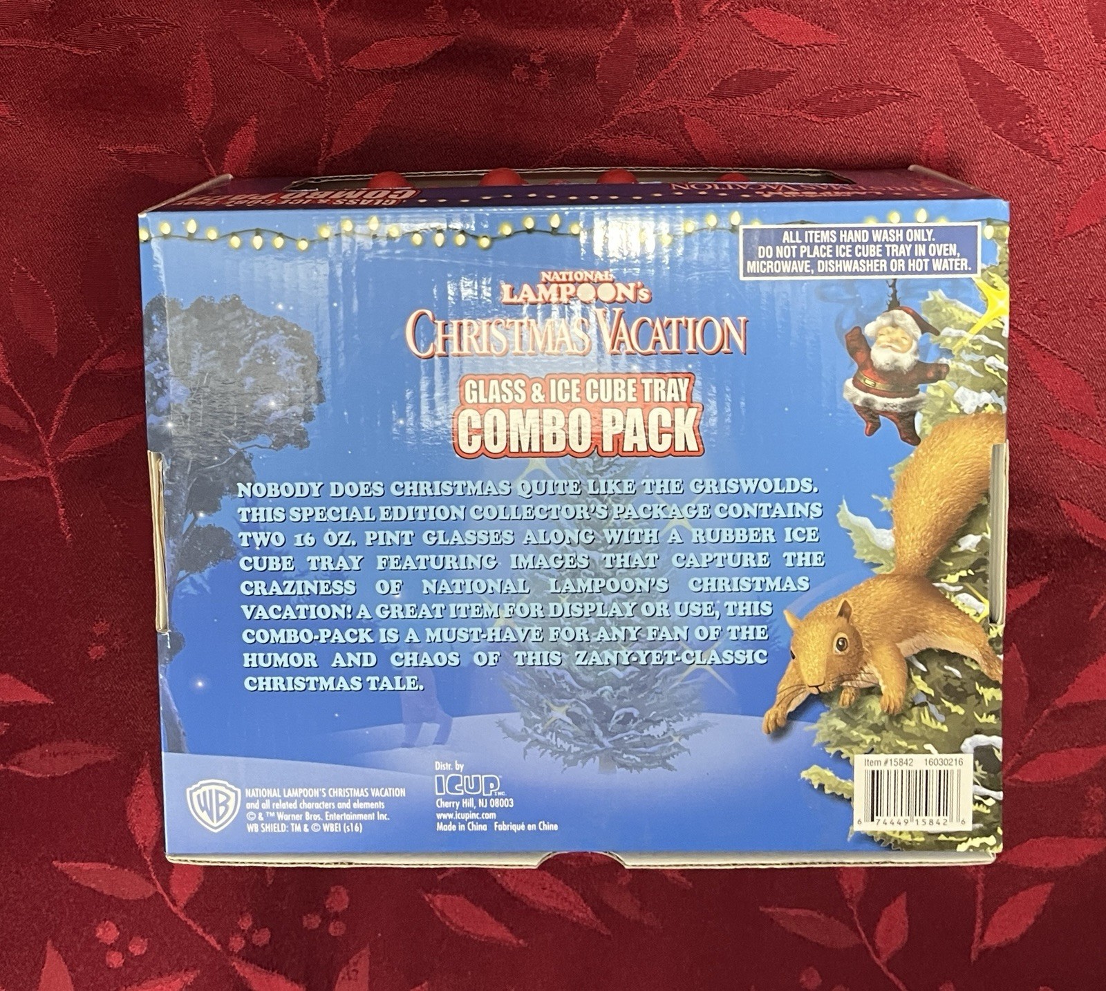 National Lampoon's Christmas Vacation Pint Glasses  and Ice Cube Tray Combo