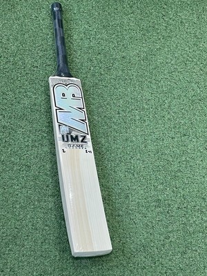 MB Malik Game Changer Spieler Cricketschläger - Brandneu - 2 Pfund 11 Unzen