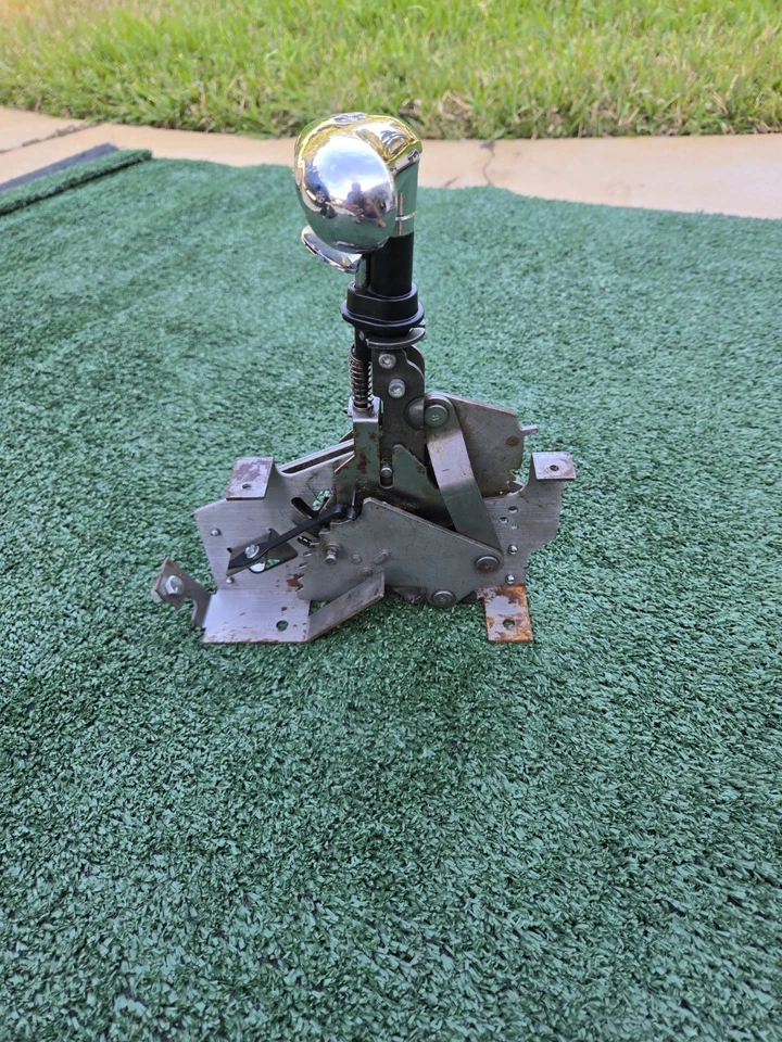 B&M Vintage Shifter Automatic Transmission 80675 Chevy Ford Dodge Auto Shifter - Image 3 of 4