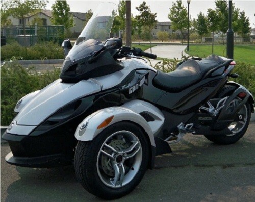 Calsci 23" Large Windshield for Spyder RS, RS-S, GS - Picture 4 of 5