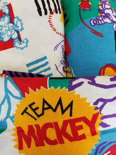 Disney's Team Mickey Sports Flannel Twin Fitted Bed Sheet & Pillowcase Vintage - Picture 3 of 8
