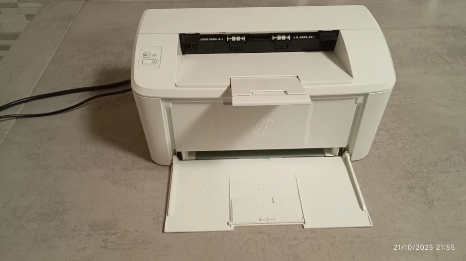 stampante HP Laser Toner bianco e nero - Immagine 3 di 4