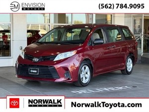 2018 Toyota Sienna L