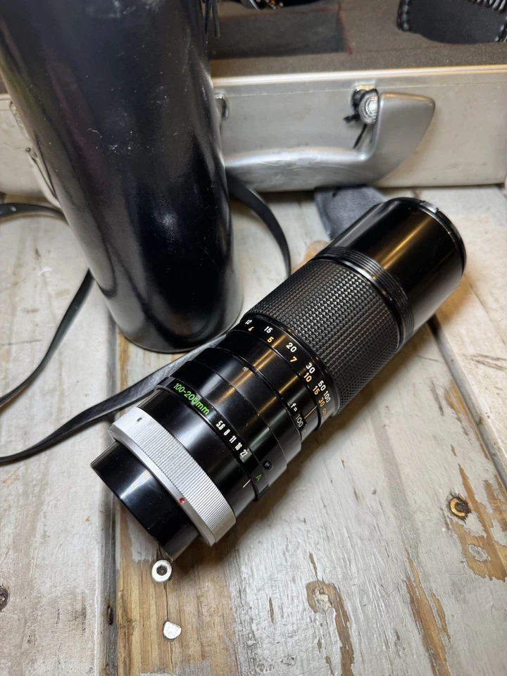 FUNDA DE ALUMINIO ZERO HALLIBURTON DE COLECCIÓN Y EQUIPO DE CÁMARA CANON INCLUIDO Foto 3 de 4