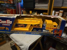 Hot Wheels Cargo Carrier Tractor Trailer 1986