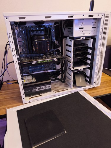 Supermicro X10SRA-F "Gaming Workstation" LGA 2011-3 Intel C612, GTX TITAN X 12gb - Afbeelding 2 van 24