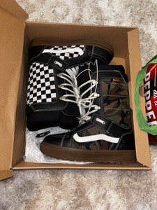 VANS Hi-Standard OG Men’s Snowboard Boots 11.5 Lace-Up Soft Flex Camo