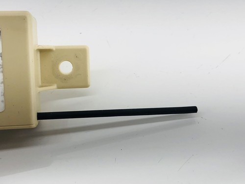 08-15 SMART FORTWO TPMS TIRE PRESSURE MONITORING SYSTEM ANTENNA SENSOR OEM - Picture 8 of 10