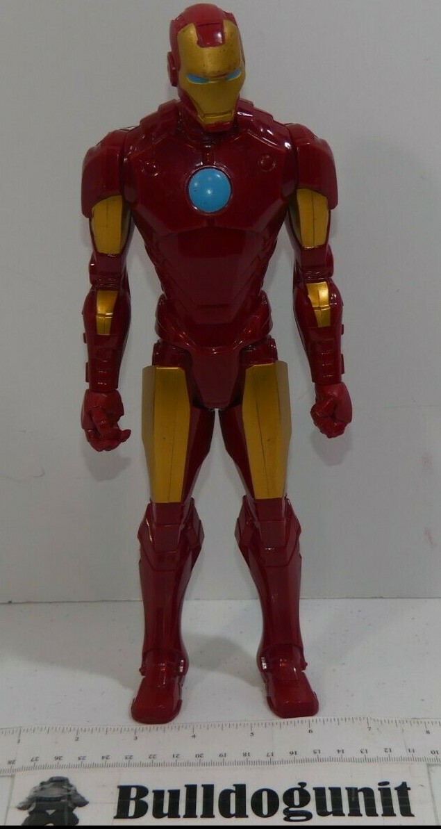 マーベル　アイアンマン　レッド/ゴールド　marvel Marvel Studios: The Infinity SagaDLX Iron Man Mark 7 (Black