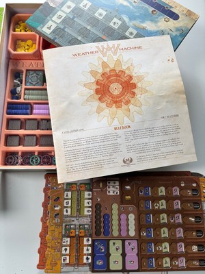 Wettermaschine Brettspiel KS Edition Metall Nobelpreis und Zahnräder