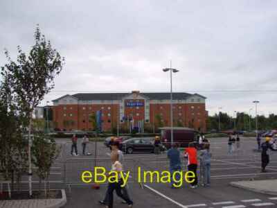 Photo 6x4 The Tulip Inn Hotel. Castleford  c2007