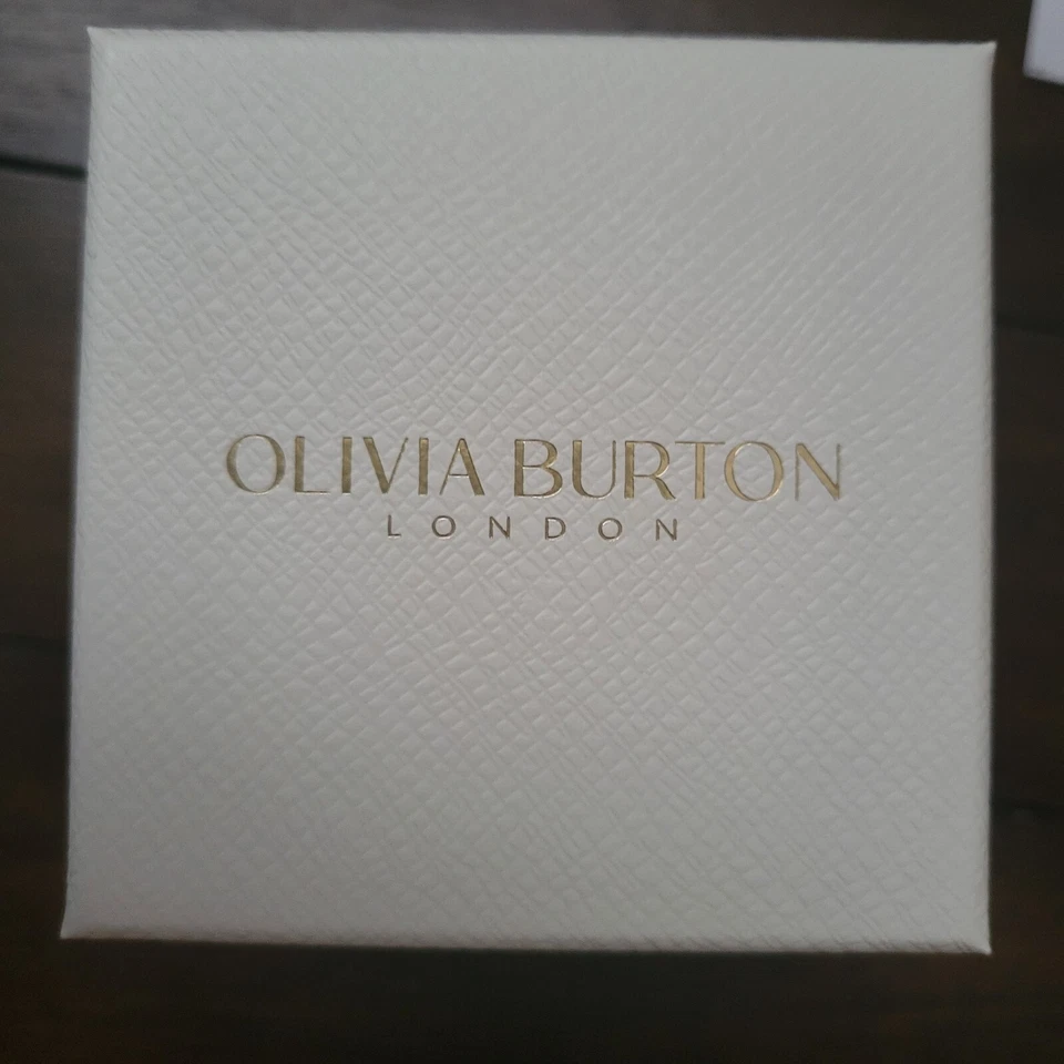Olivia Burton Signature 28mm Bee Carnation Gold & Blush Leather Strap Watch-New - Image 4 of 4